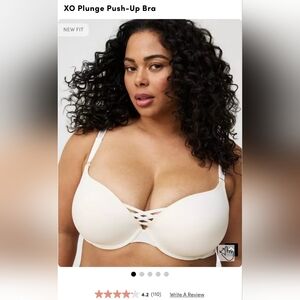 New Torrid XO Plunge Push-Up Bra Size 38C Cloud Dancer